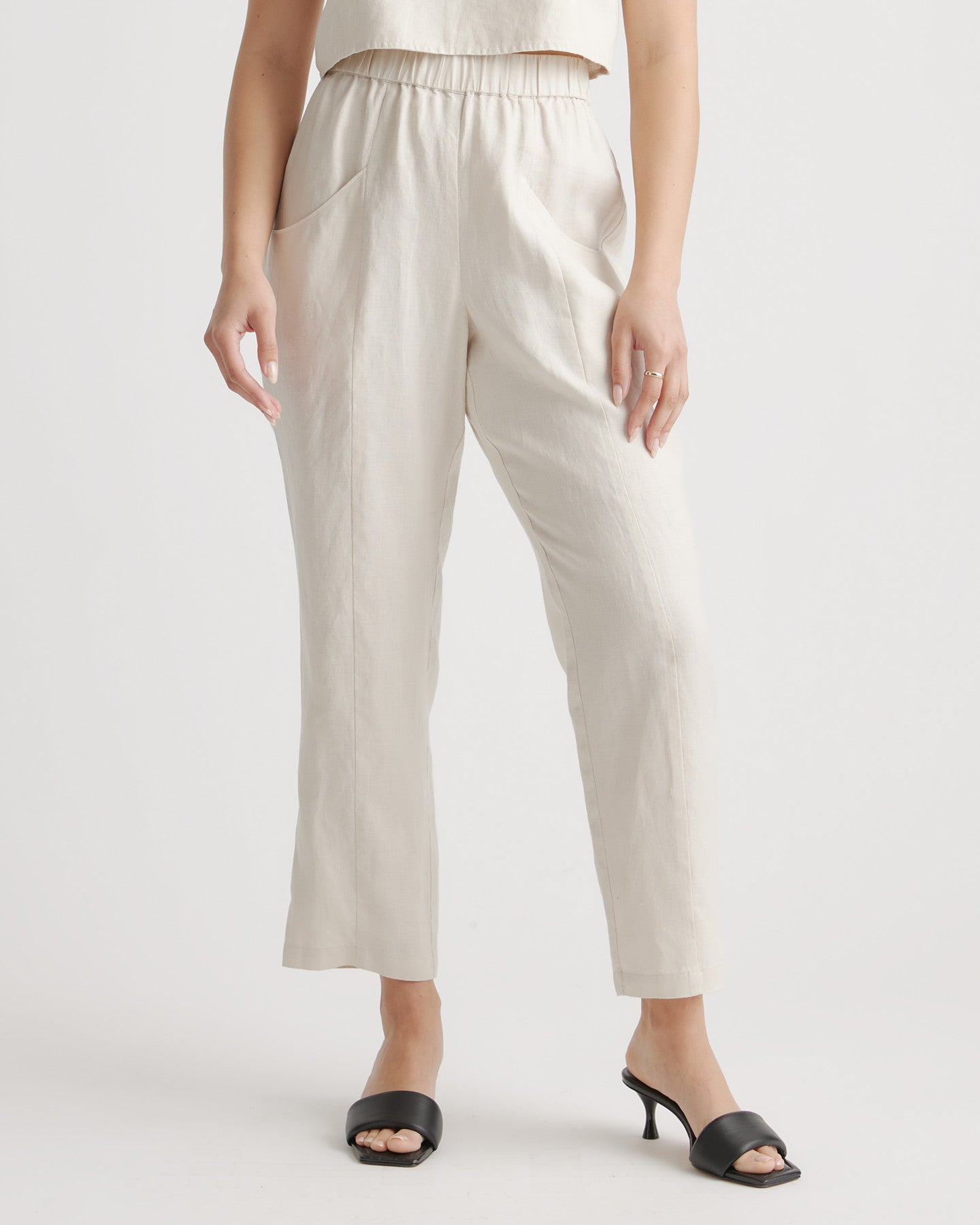 100% European Linen Tapered Ankle Pant