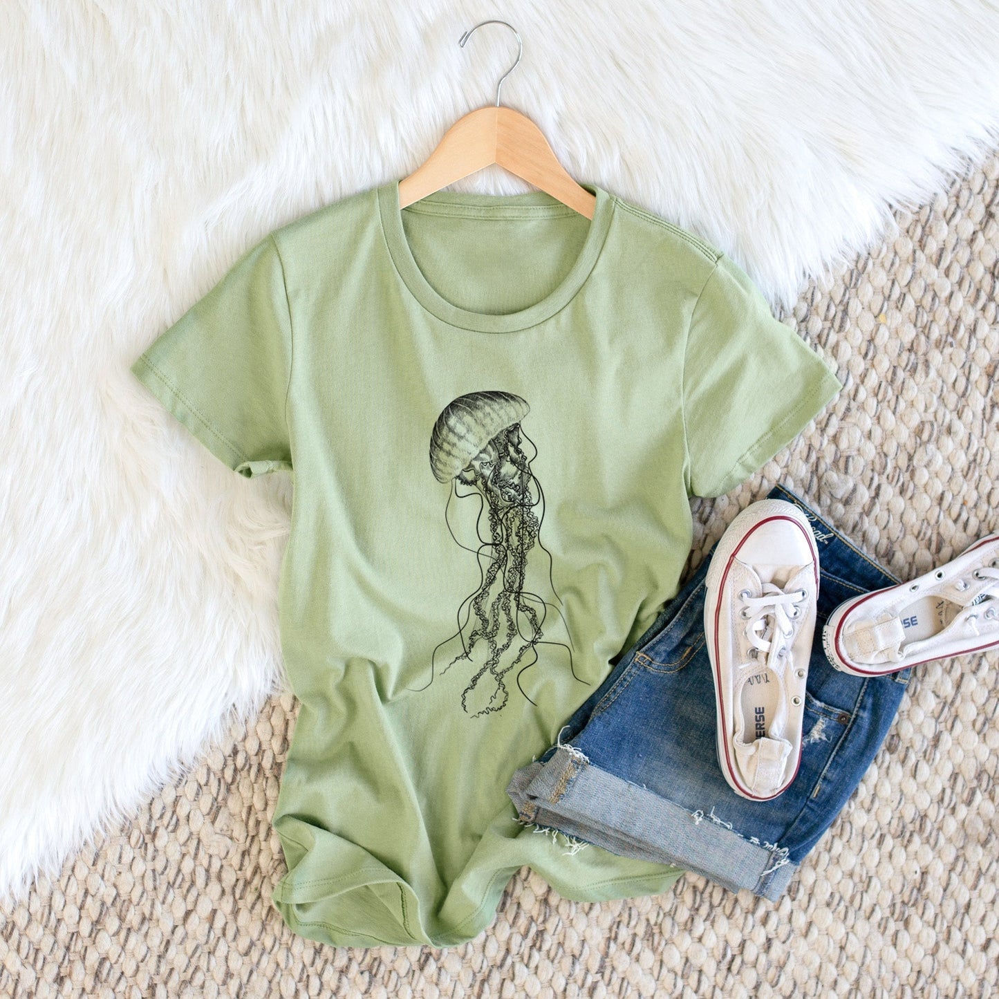 Black Sea Nettle Jellyfish - Chrysaora achlyos - Women's Crewneck - Made in USA - 100% Organic Cotton