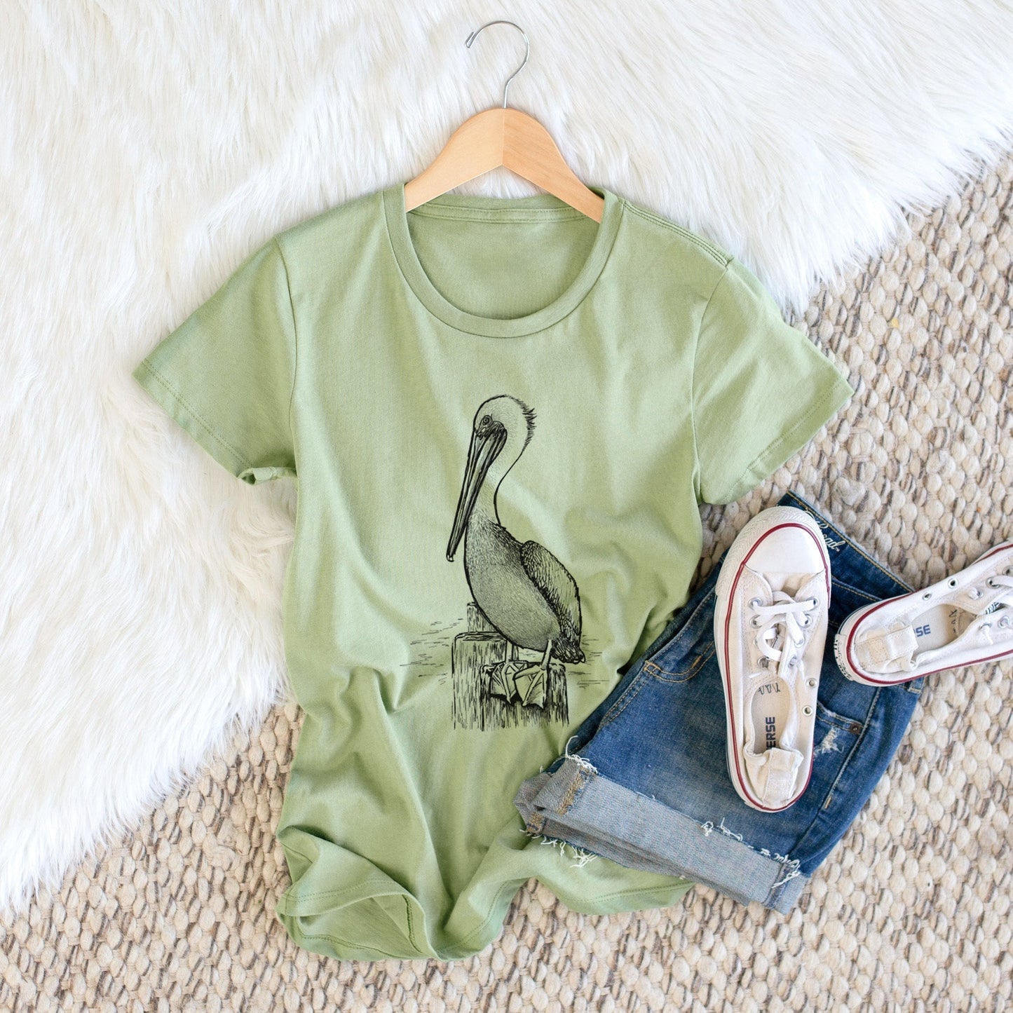 Pelecanus occidentalis - Brown Pelican - Women's Crewneck - Made in USA - 100% Organic Cotton
