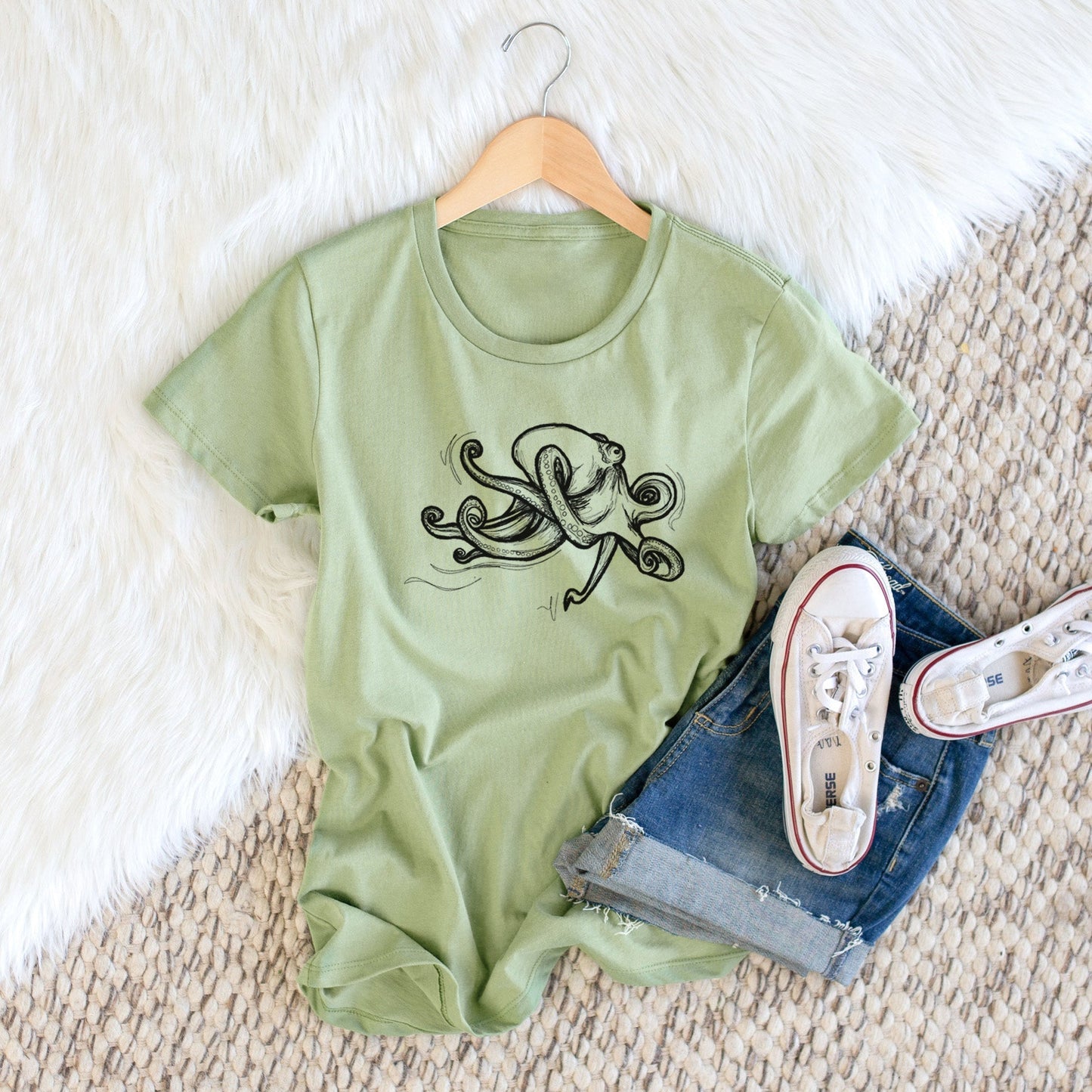 Giant Pacific Octopus - Women's Crewneck - Made in USA - 100% Organic Cotton