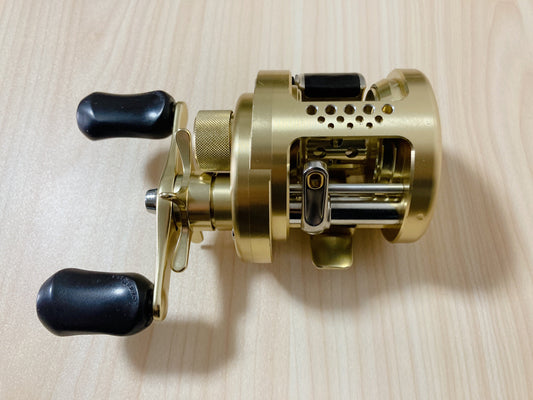 Shimano Baitcasting Reel 01 CALCUTTA CONQUEST 100 Right Fishing Reel #DQ