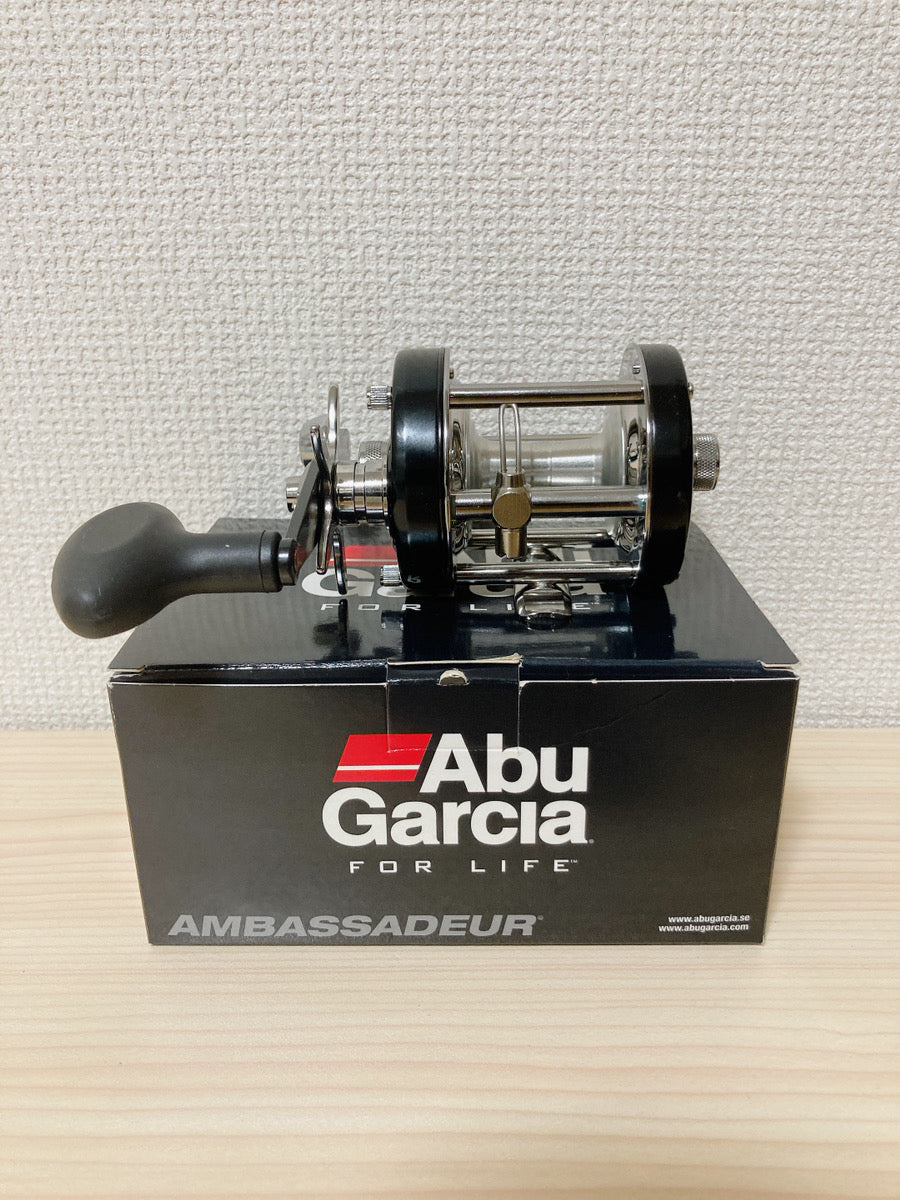 Abu Garcia Baitcasting Reel Ambassadeur 6500CL Right 5.3:1 Fishing Reel IN BOX