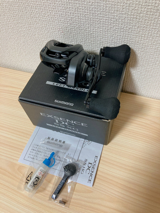 Shimano Baitcasting Reel 20 EXCENCE DC SS XG 5RL343000 Left Handle 8.5 IN BOX