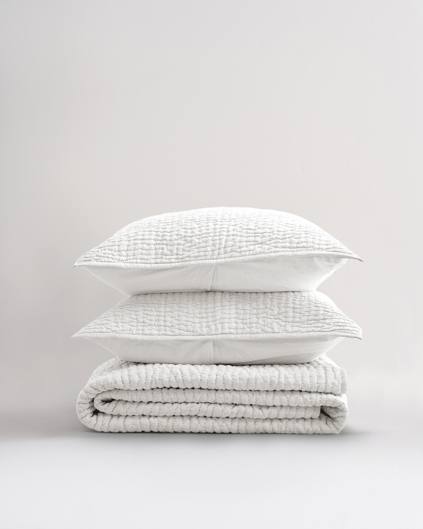 European Linen Cotton Stitch Quilt Set
