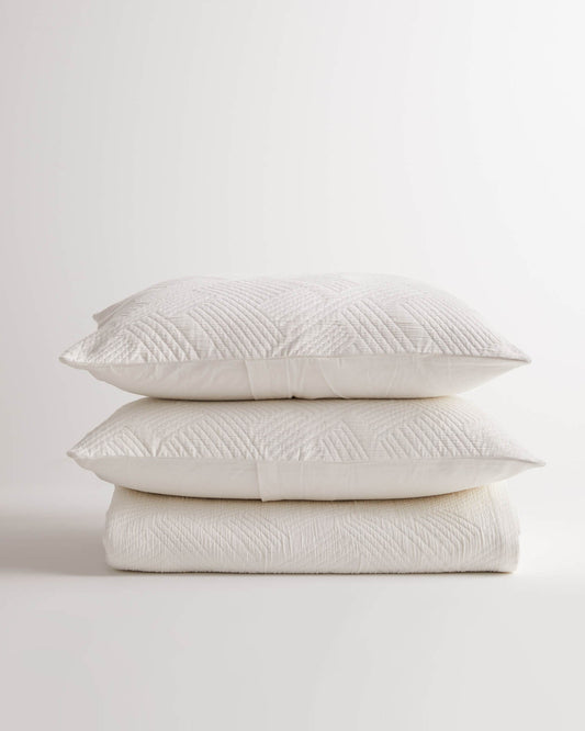 Organic Cotton Matelasse Coverlet Set