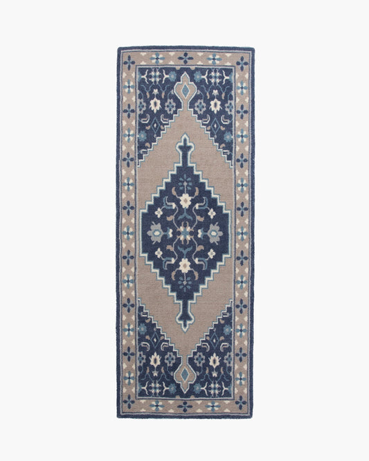 Ines Tufted Wool Rug