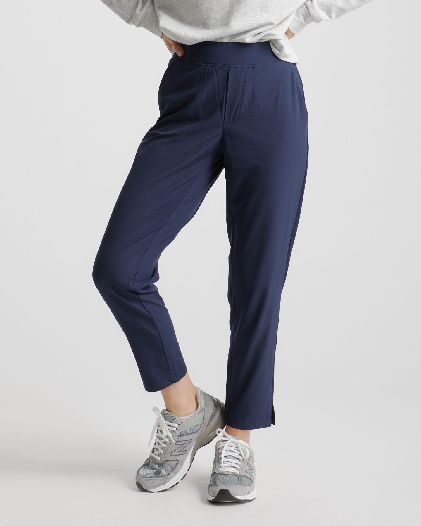 Performance Tech Ankle Pant