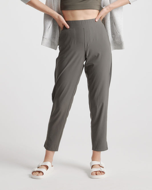 Performance Tech Ankle Pant