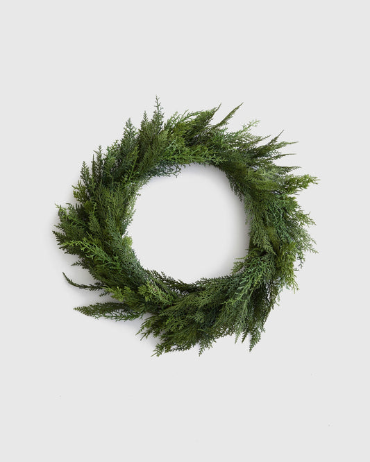 Deluxe Cedar Wreath, 22"