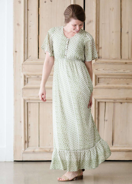 Ditsy Print Maxi Dress