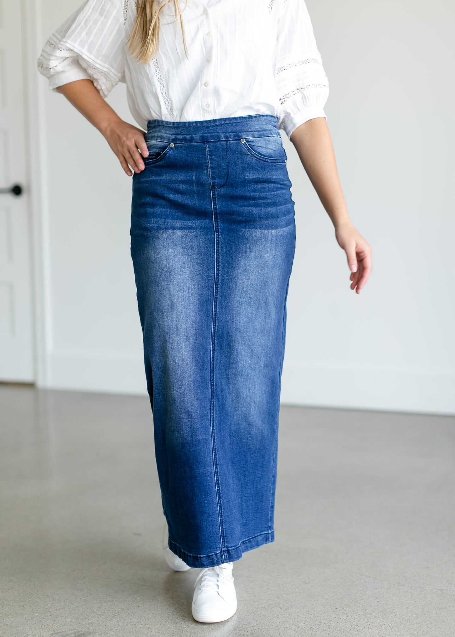 Donna Vintage Wash Long Denim Skirt
