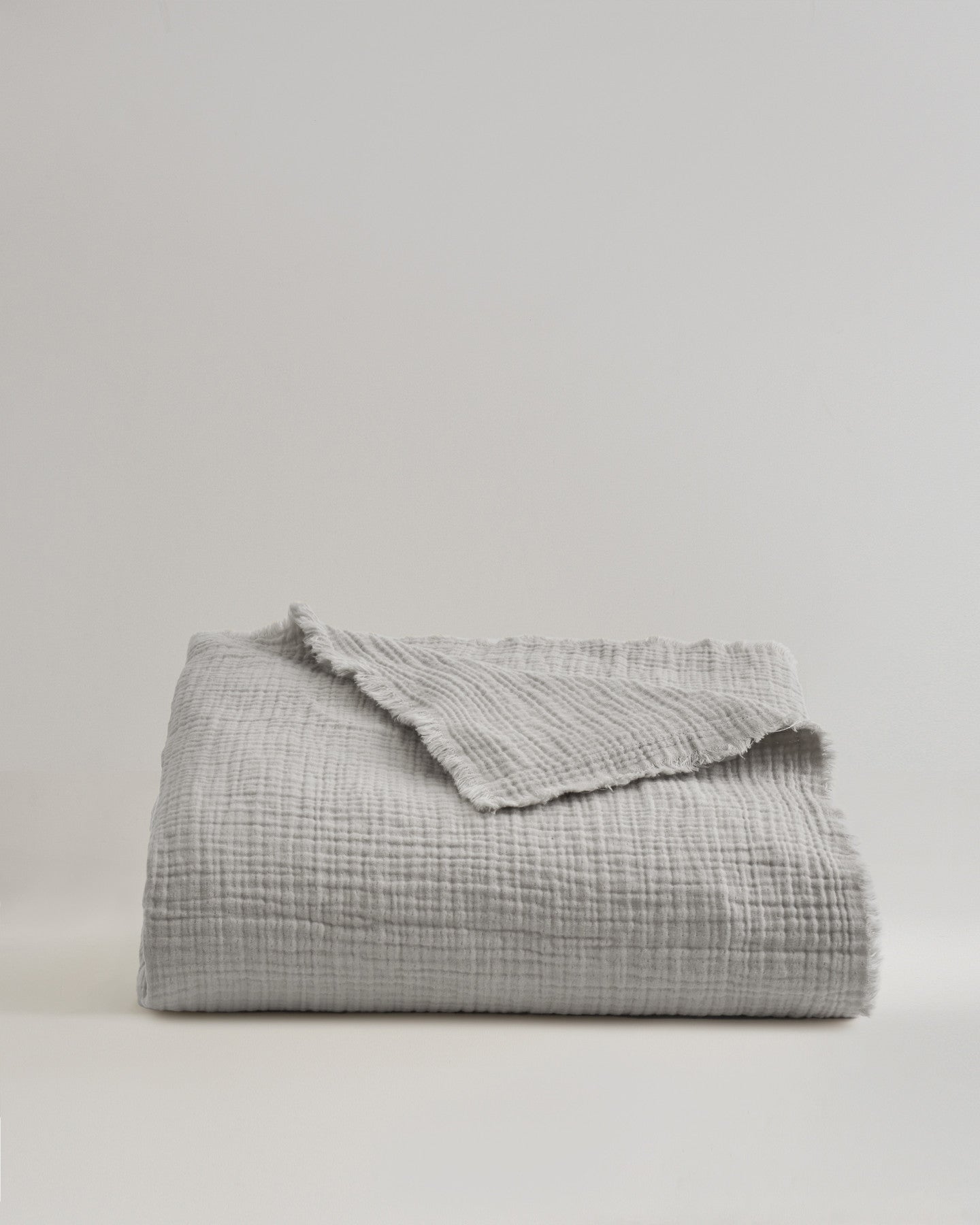 Organic Airy Gauze Throw