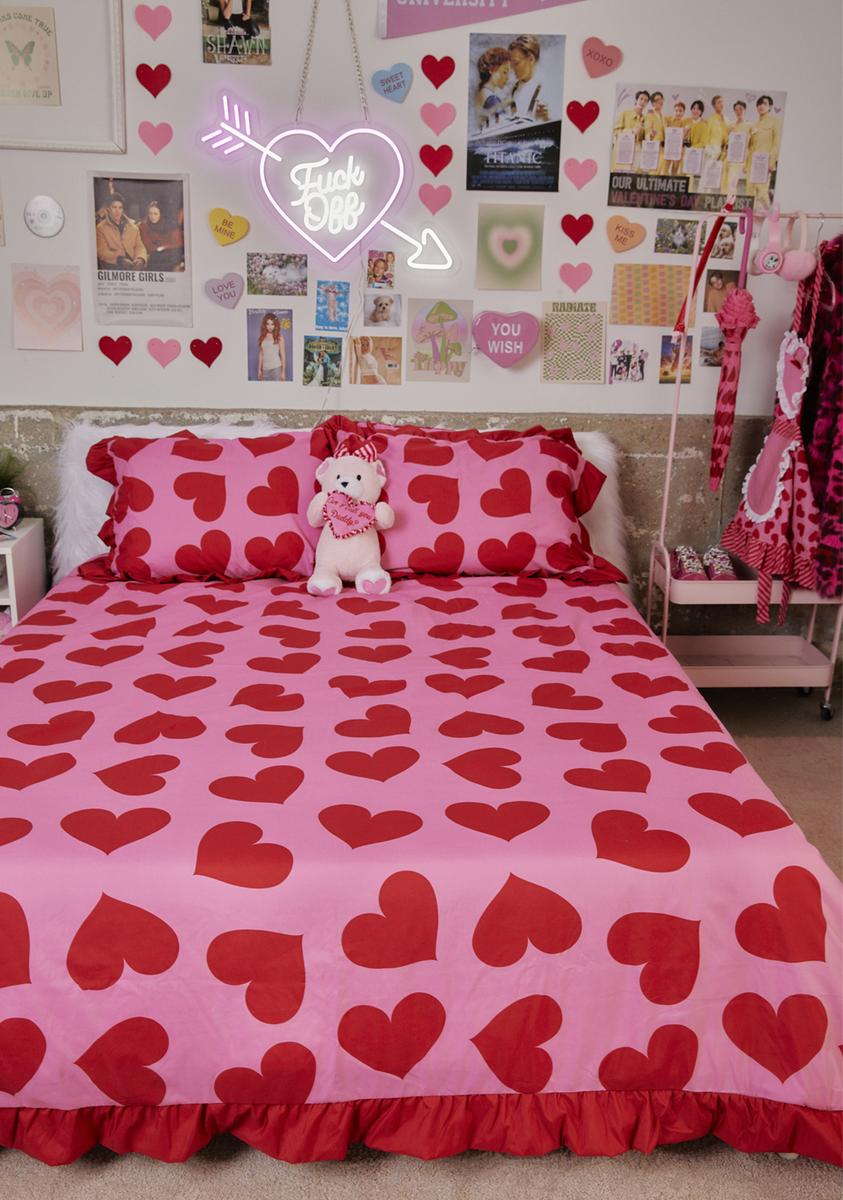 Loyal Maneater Duvet Set